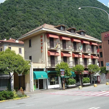 Meuble Moderno Laveno-Mombello