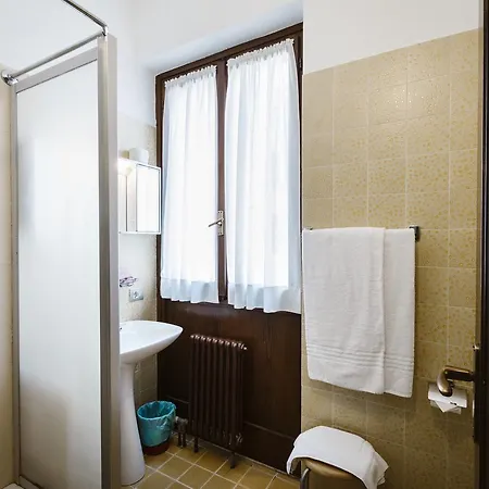 Hotel Meuble Moderno 3*
